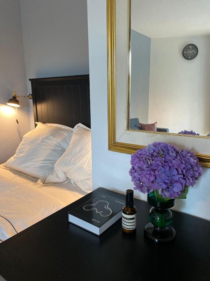 Beautiful Apartment With Balcony Berlino Esterno foto